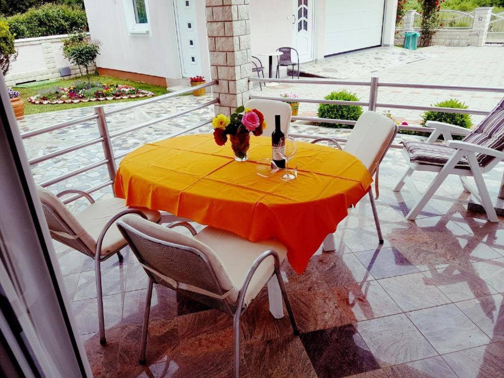 Villa Baldi -Apartmani Danny Tar-Vabriga المظهر الخارجي الصورة