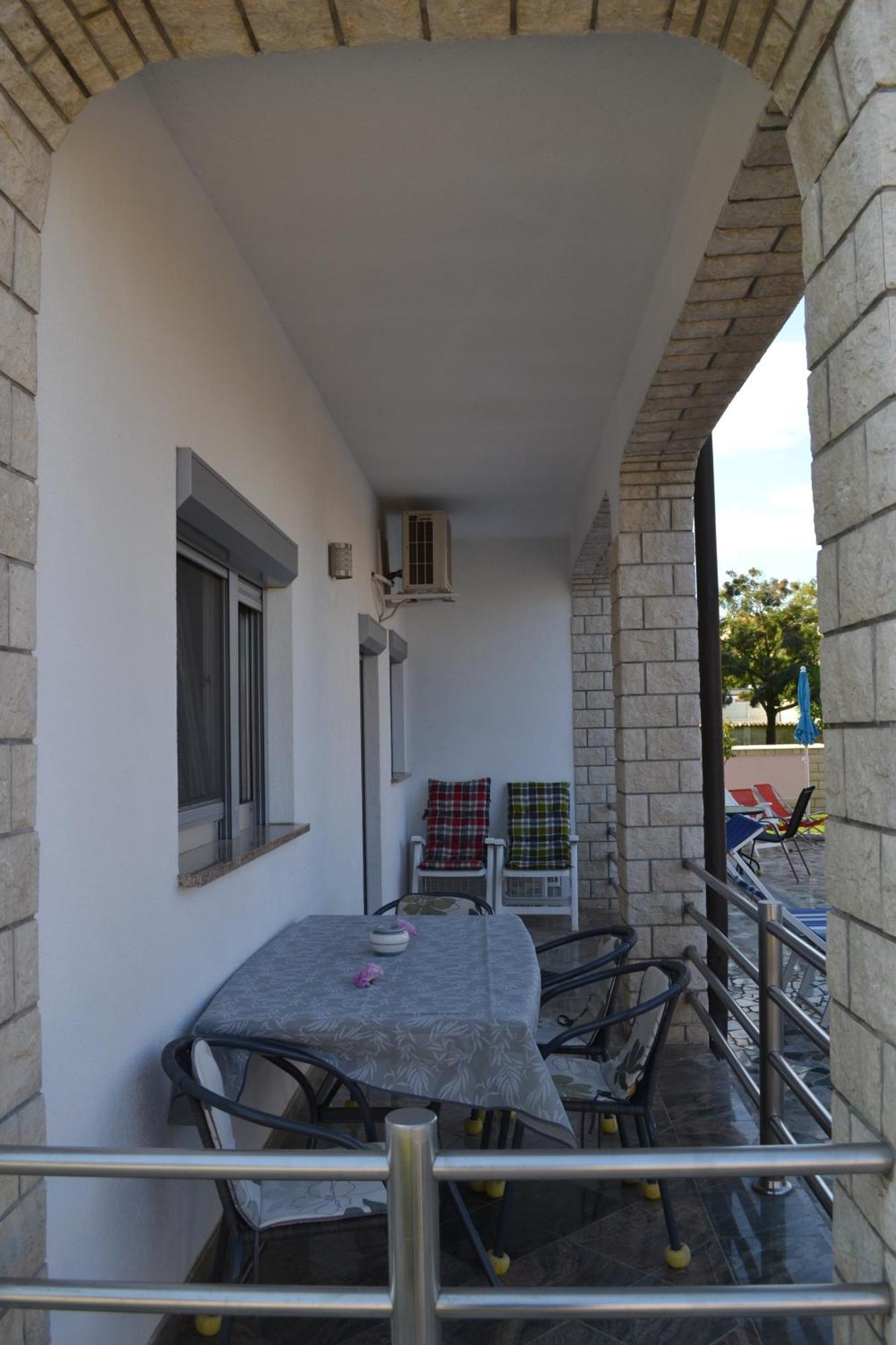 Villa Baldi -Apartmani Danny Tar-Vabriga المظهر الخارجي الصورة